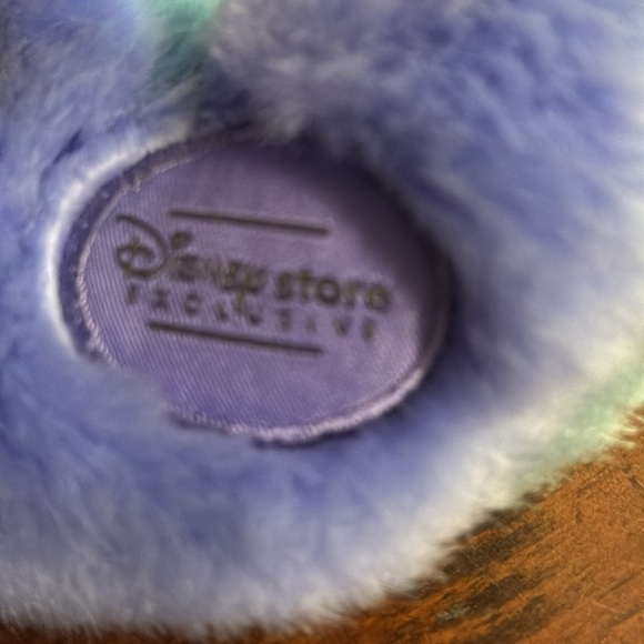 EEYORE PLUSH in SNOWMAN SWEATER (11” seated) - Picture 12 of 13